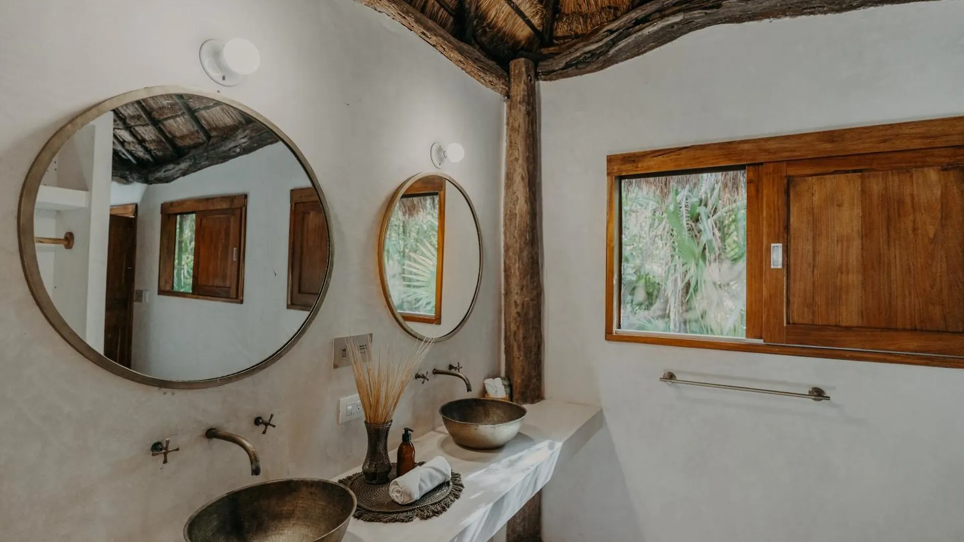 Sacred Hideaways Hotel Tulum