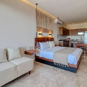 Hotel Adora 406 At Av Kukulkan, Tulum